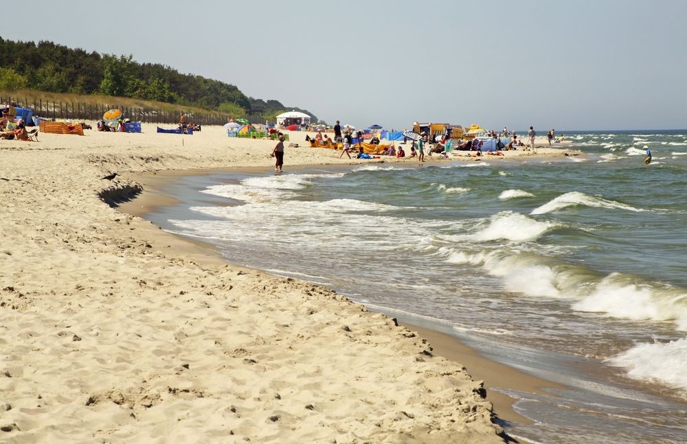 Klimatyczne miasteczka kontra kurorty premium