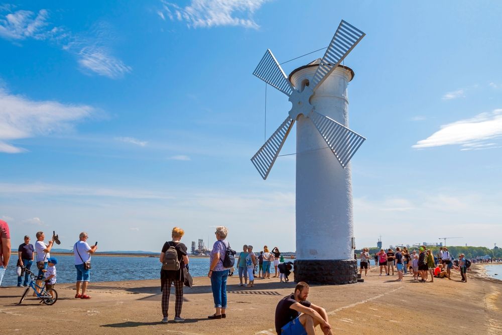 Kiedy wypada majówka w 2026 i jak brać wolne?