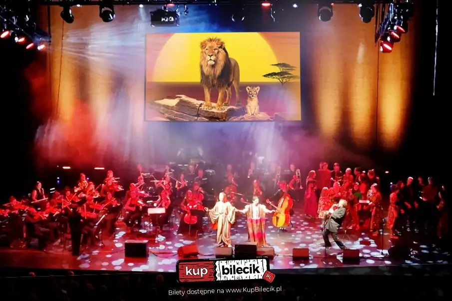 wybitni artyści i wizualizacje malowane piaskiem