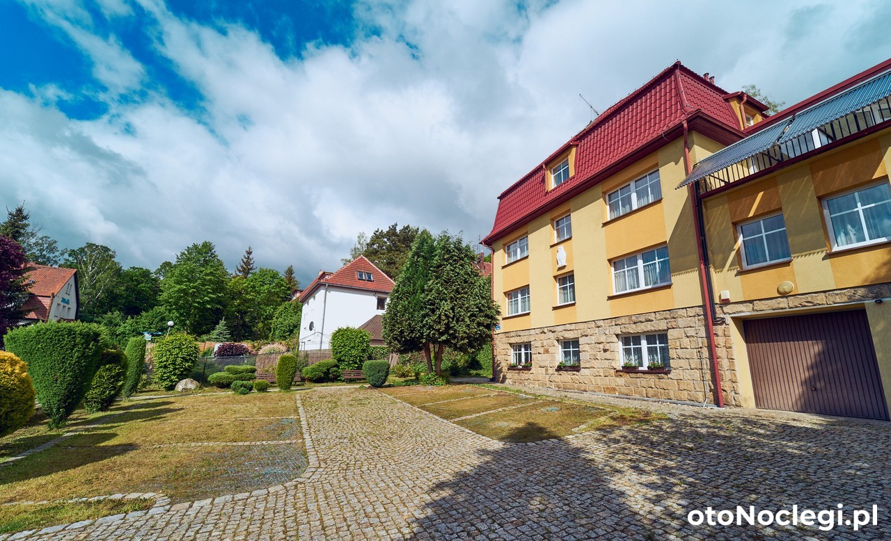 Dom u Sowy  Polanica-Zdrój (1)