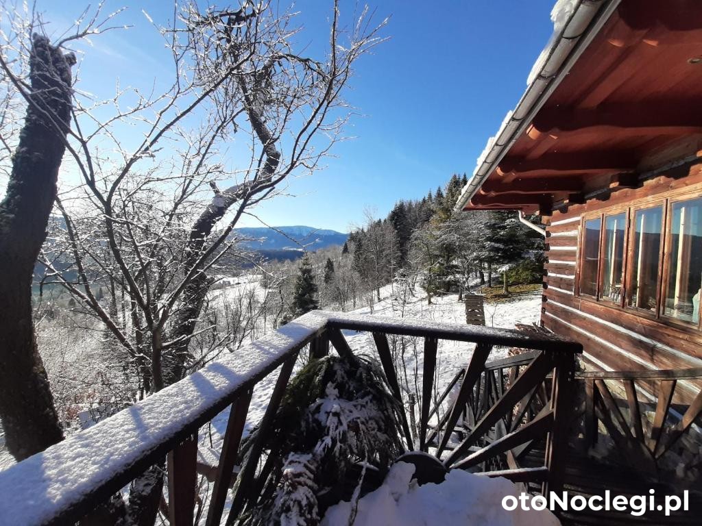 Chałupa z widokiem w górach Zawoja (4)