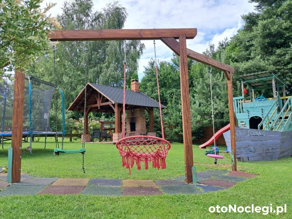 Agroturystyka Stylowy Pokój w Stajni Krajno Zagórze (6)