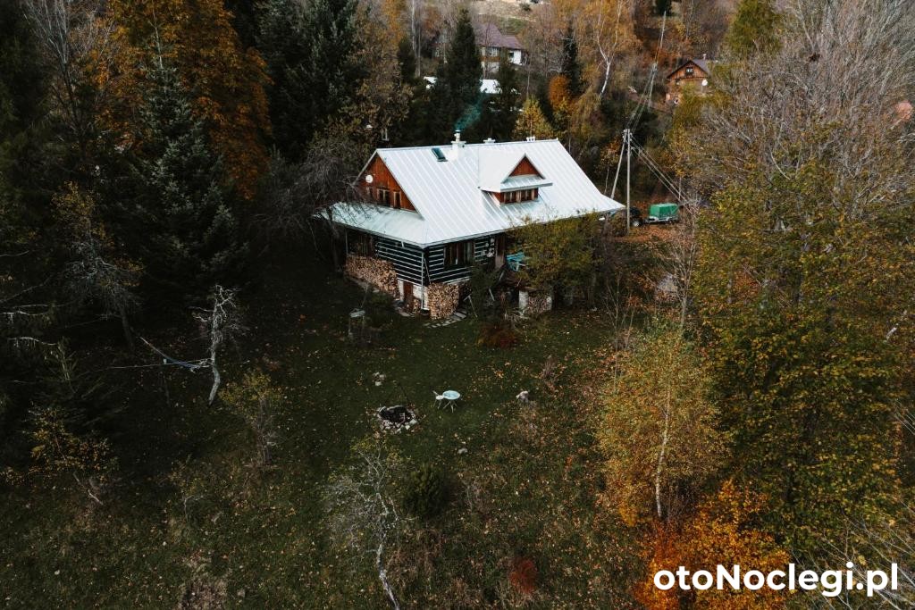Chałupa z widokiem w górach Zawoja (12)