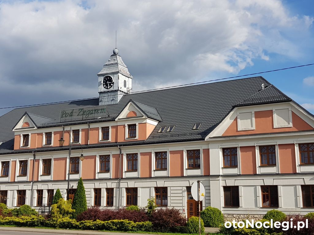 Rezydencja Pod Zegarem - Trzebinia (1)