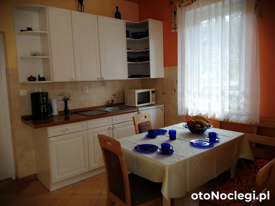 Pokoje Gościnne Przy Lesie Białogóra (8) Pokoje Gościnne Przy Lesie Białogóra (8)