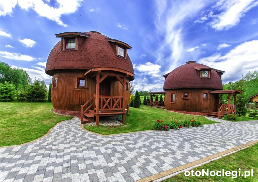 Oaza Ławki, Ren (1)