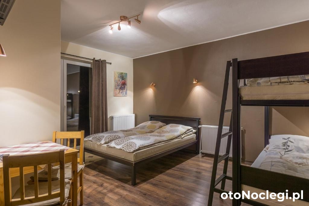 Pokoje Gościnne CYKADA Szklarska Poręba (19)
