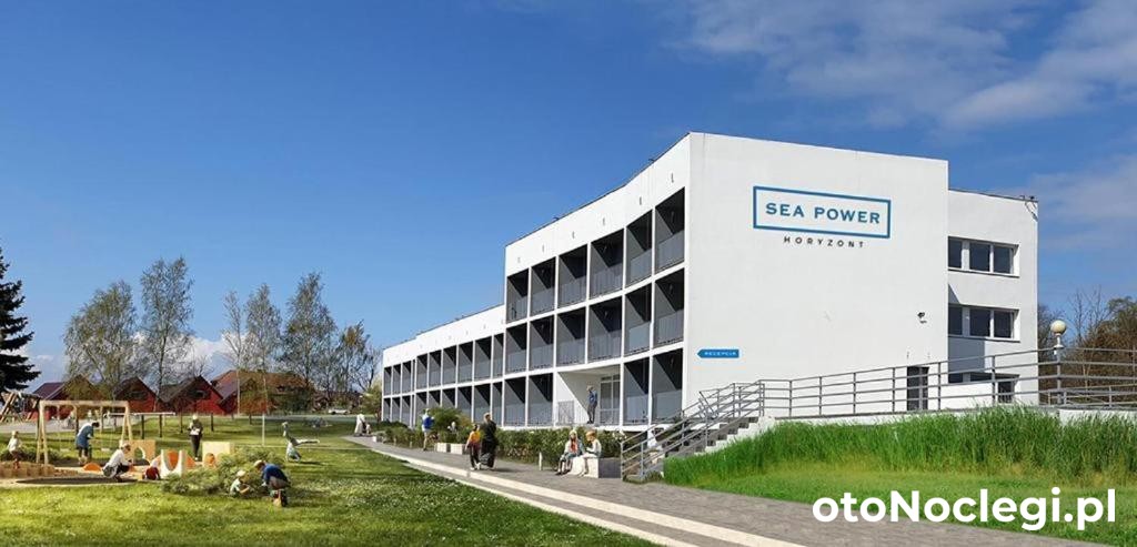 Pod palmami, Jastrzębia Góra (1)