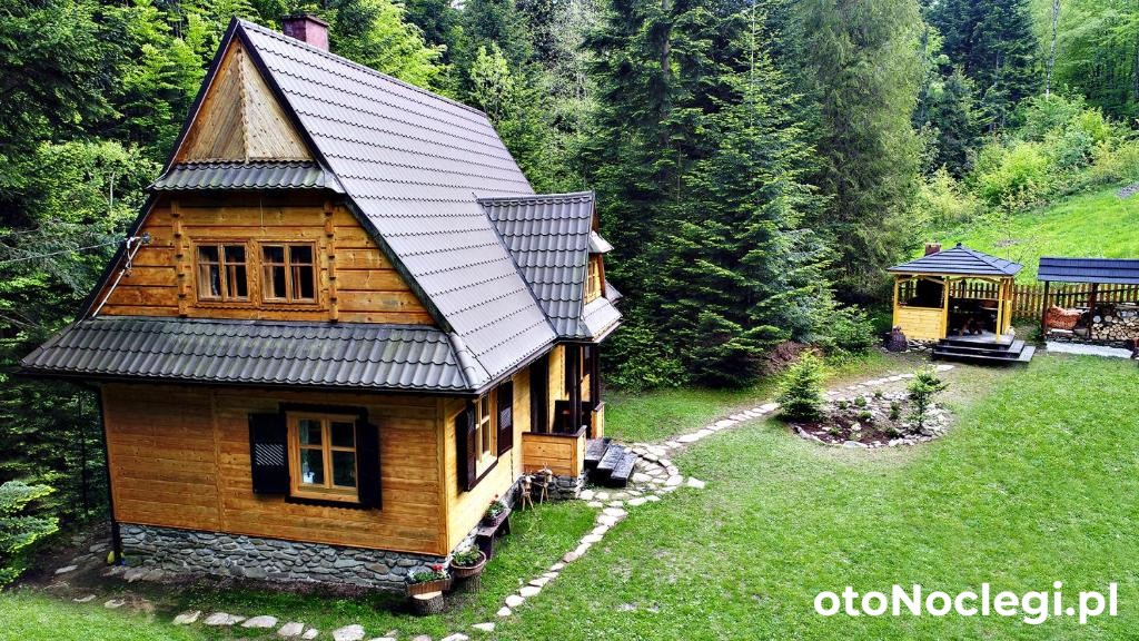 Dom nad potokiem, Zawoja (1)