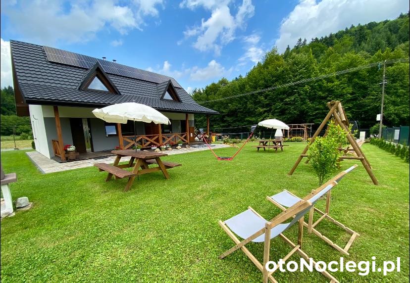 Domek bliźniak nad rzeką Hoczew (1)