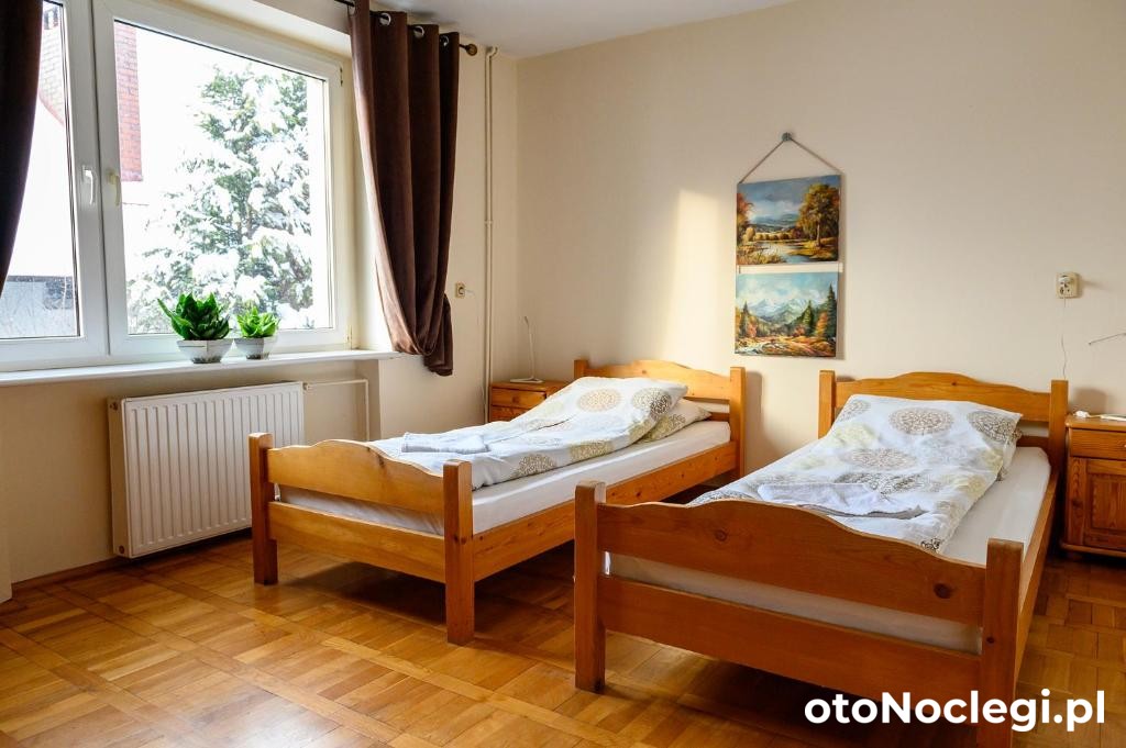 Pokoje Gościnne CYKADA Szklarska Poręba (25)