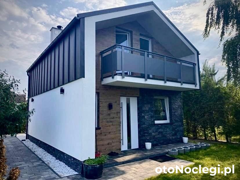 Domki pod „Gwieździstym niebem” - Zastań (1)