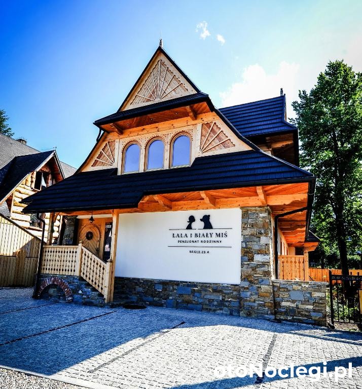 Lala i Biały Miś, Zakopane (1)