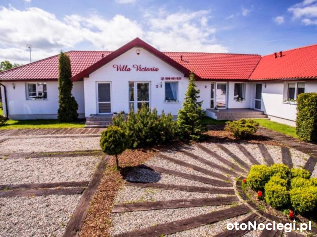 Villa Victoria, Rowy (1)