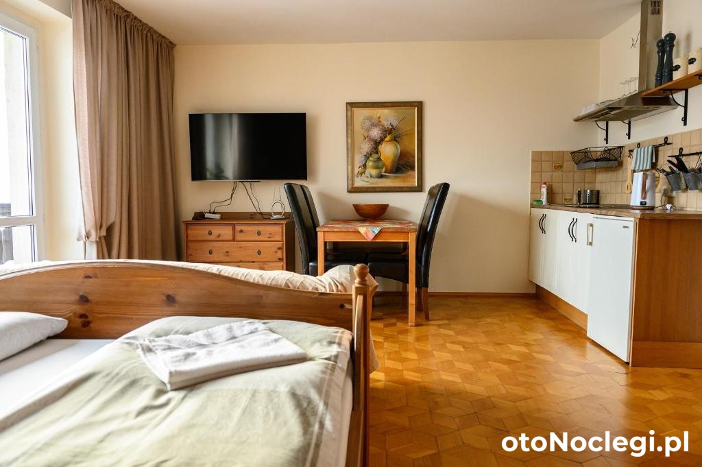 Pokoje Gościnne CYKADA Szklarska Poręba (26)