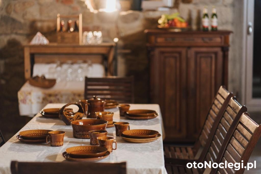 Kamienny Zakątek w Górach Bystrzyckich, Wyszki (1)