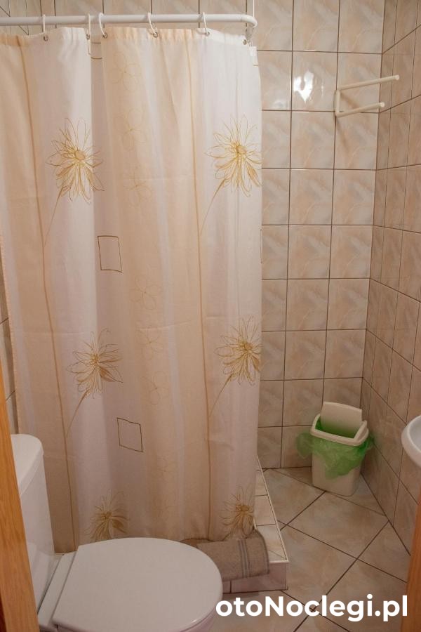 Pokoje Goscinne Anna Maria Jastrzębia Góra (15)