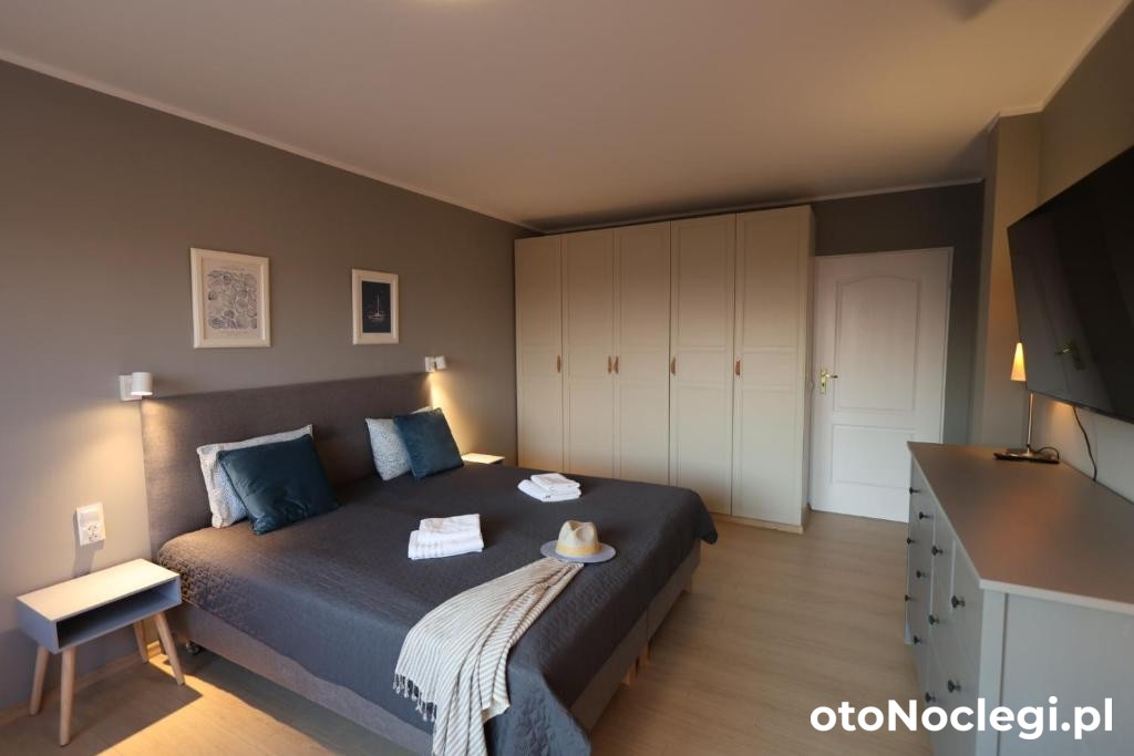 Przycumuj tu - Jastrzębia Góra (1)