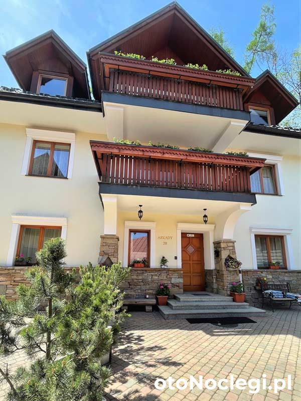 Willa Arkady 2