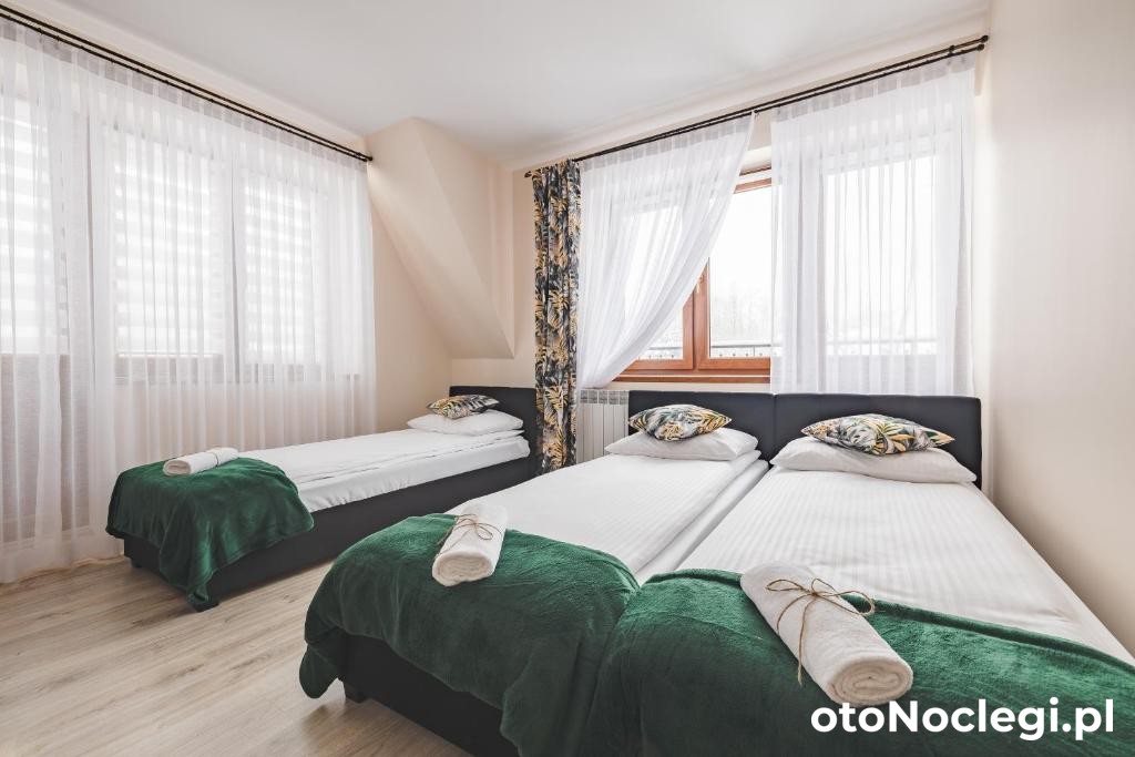 Wilczkowe Izby Leśnica (8)