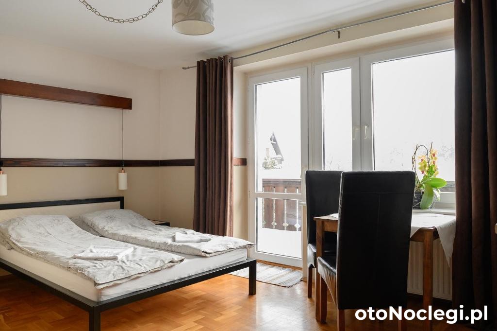 Pokoje Gościnne CYKADA Szklarska Poręba (30)