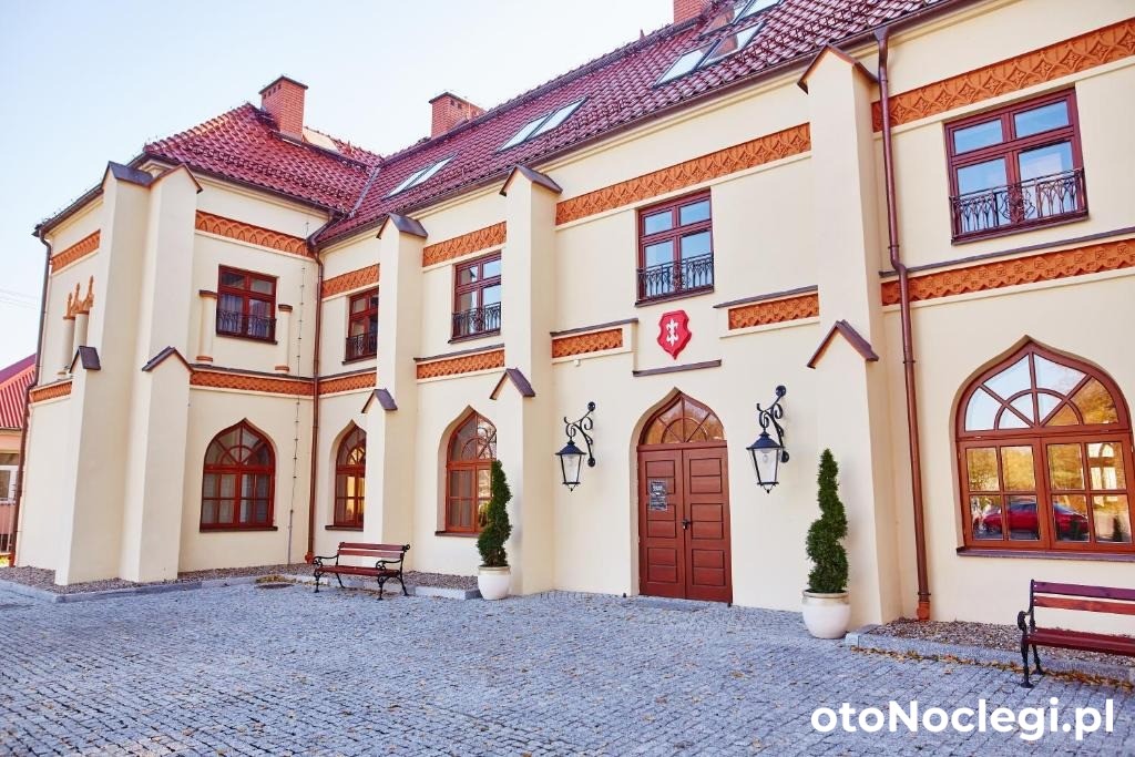 Kordegarda Raczki (1)