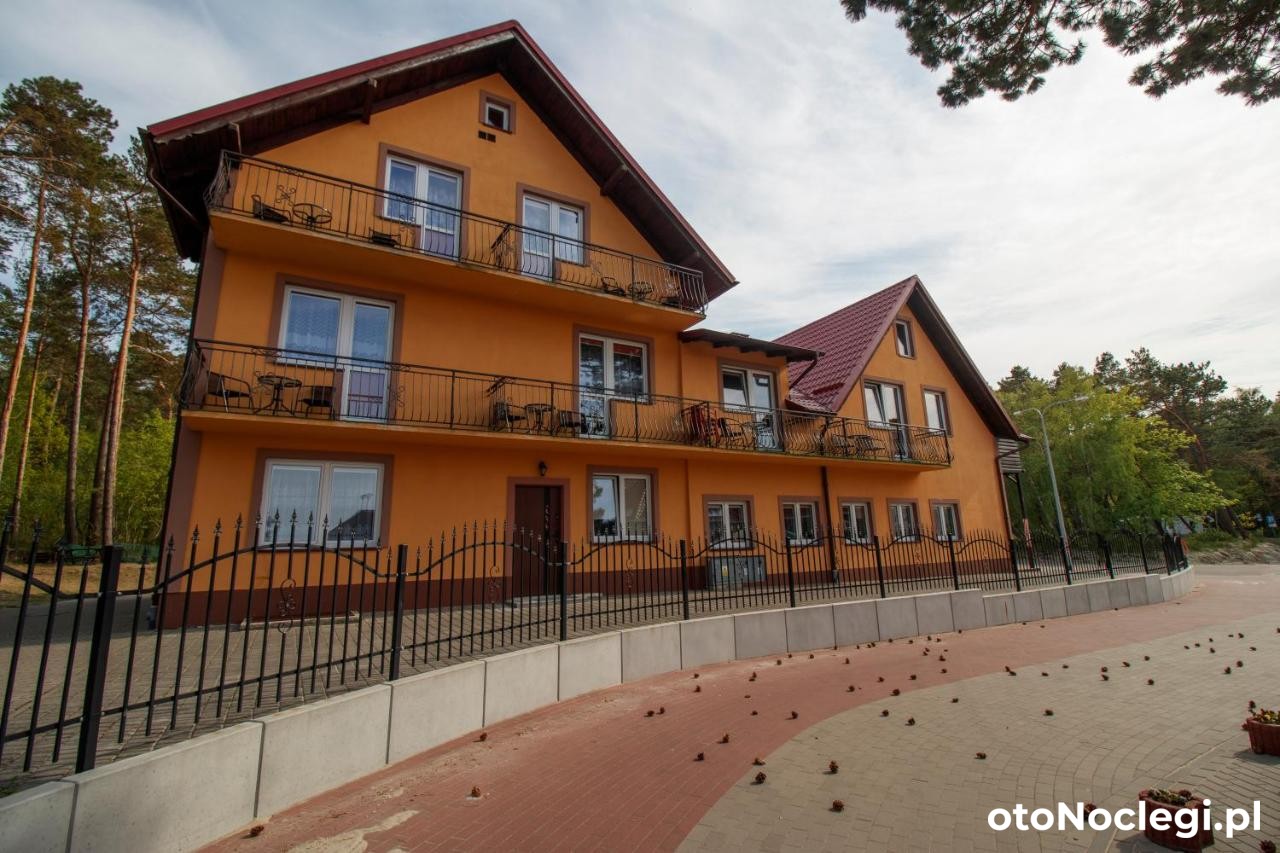 „Amber” Pokoje Z Widokiem Na Morze Krynica Morska (1)