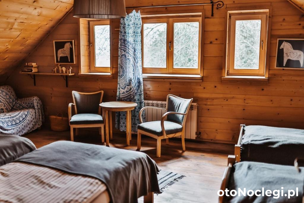 Chałupa z widokiem w górach Zawoja (3)