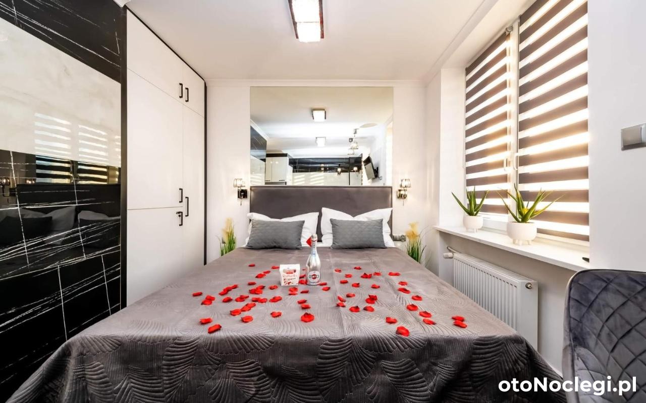 Lipowa Love Rooms Apartamenty Jacuzzi Białystok (4)