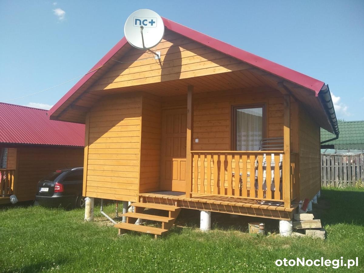 Domki pod Żukowcem, Uherce Mineralne (1)