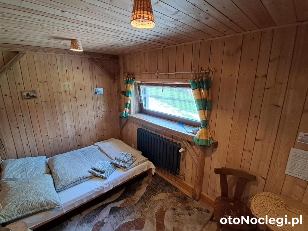 Agroturystyka Stylowy Pokój w Stajni Krajno Zagórze (5)