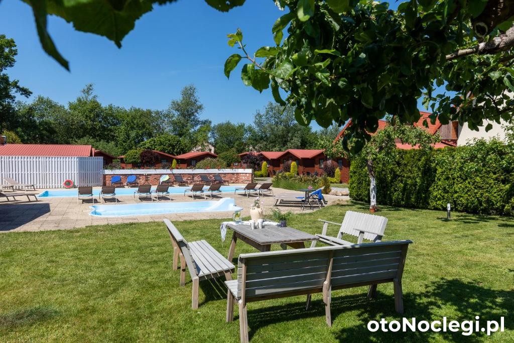 Dworek Zielińskich Rewal (5) Dworek Zielińskich Rewal (5)