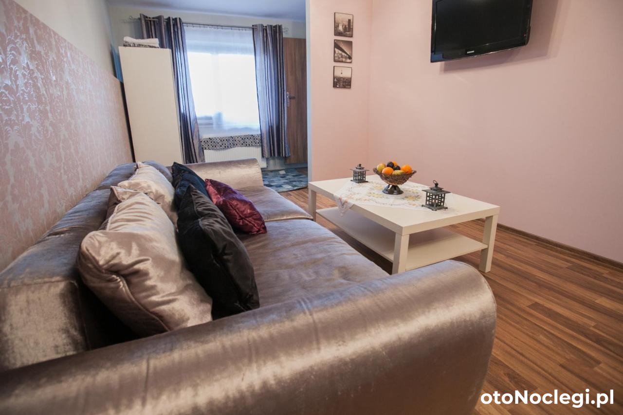 Apartamenty Domki Beskidy Żywiec (5) Apartamenty Domki Beskidy Żywiec (5)