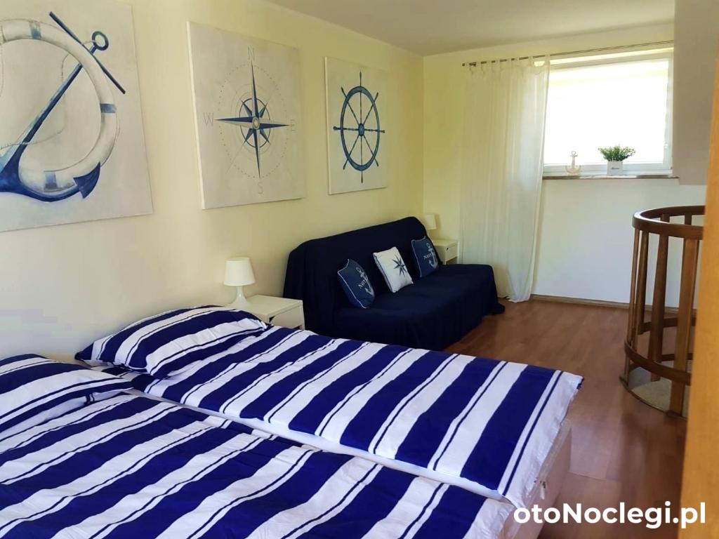 Domek nad Zalewem Kamieńskim (1)