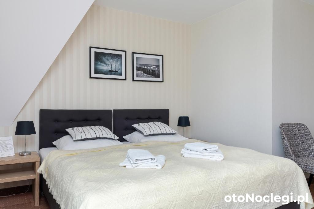 Dworek Zielińskich Rewal (18) Dworek Zielińskich Rewal (18)