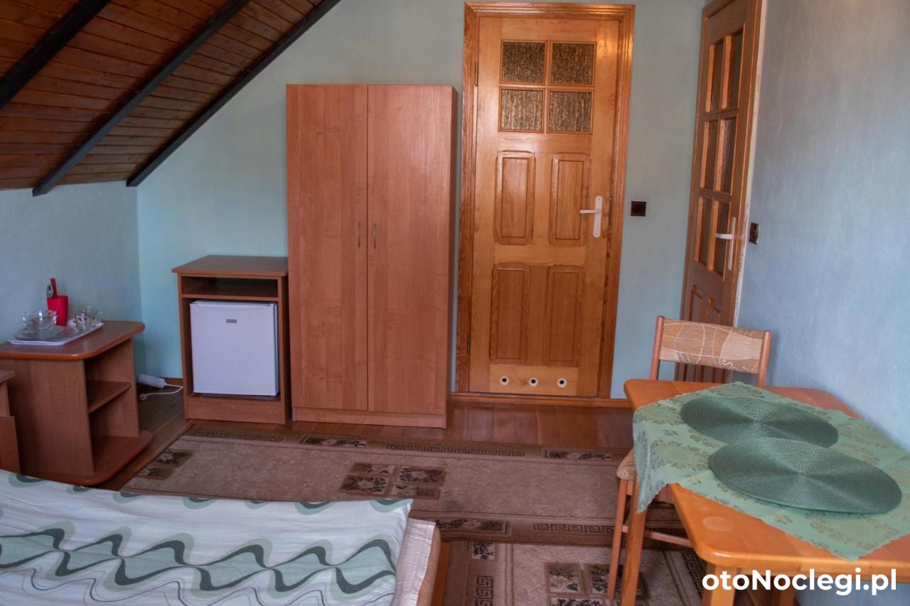 Pokoje Goscinne Anna Maria Jastrzębia Góra (18)
