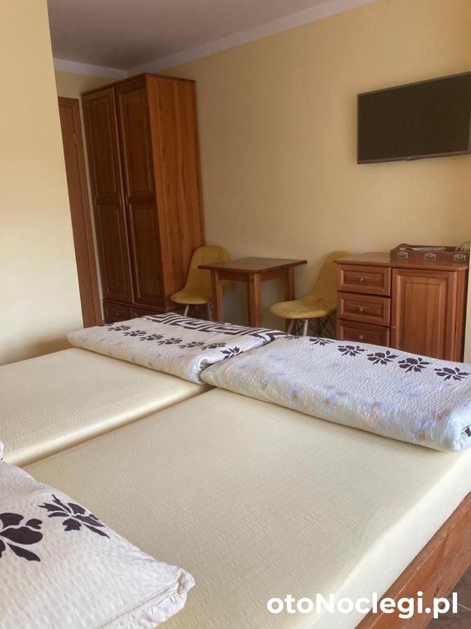 Pokoje Gościnne Pod Delfinem Rewal (1)