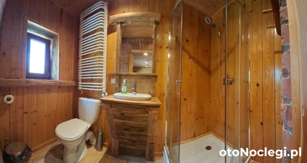 Agroturystyka Stylowy Pokój w Stajni Krajno Zagórze (34)