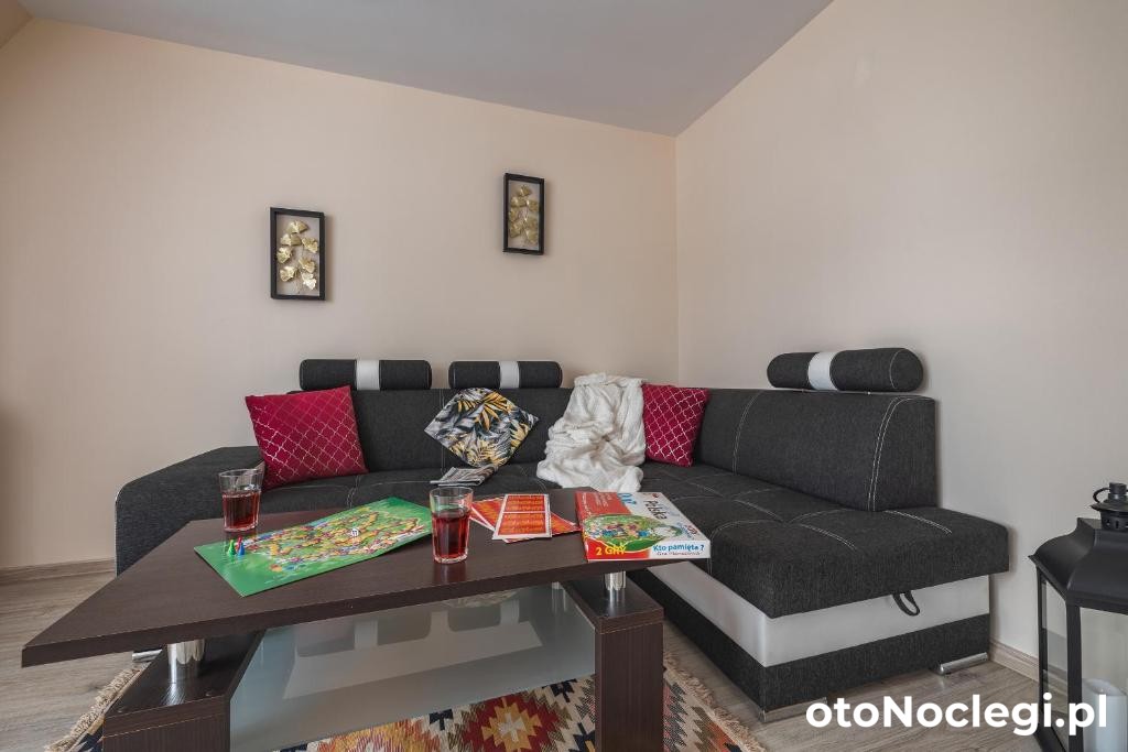 Wilczkowe Izby Leśnica (10)