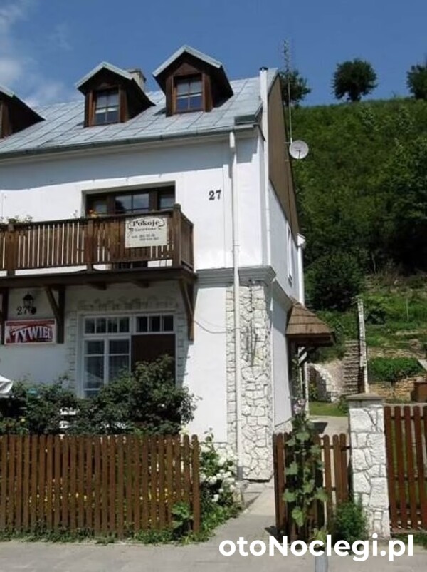 Pokoje gościnne w kamienicy Kazimierz Dolny (1)