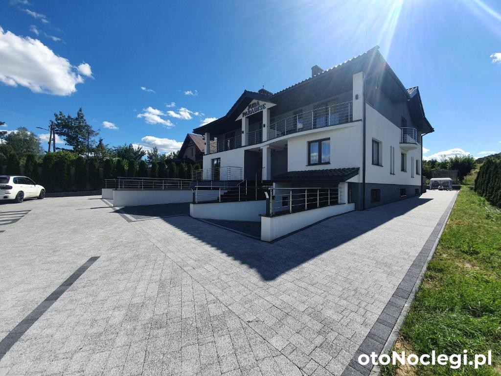 Jura Paradise Noclegi, Olsztyn (1)