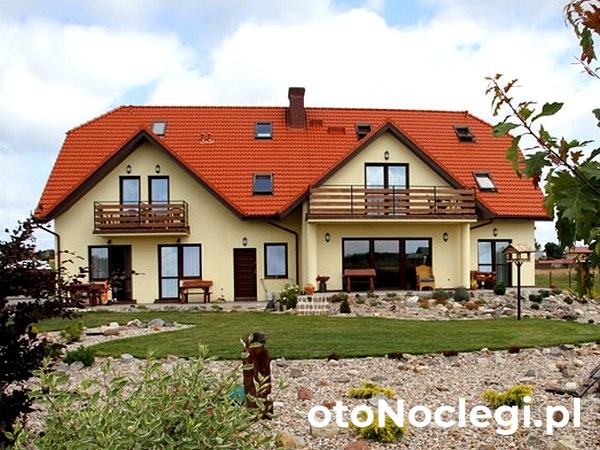 Agat II, Nowęcin (1)