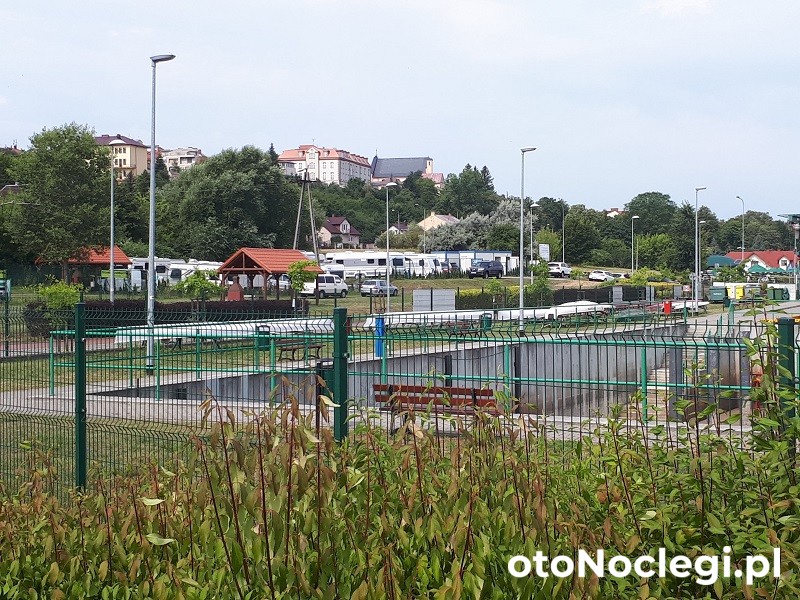 Port Łomża - pole namiotowe (1)