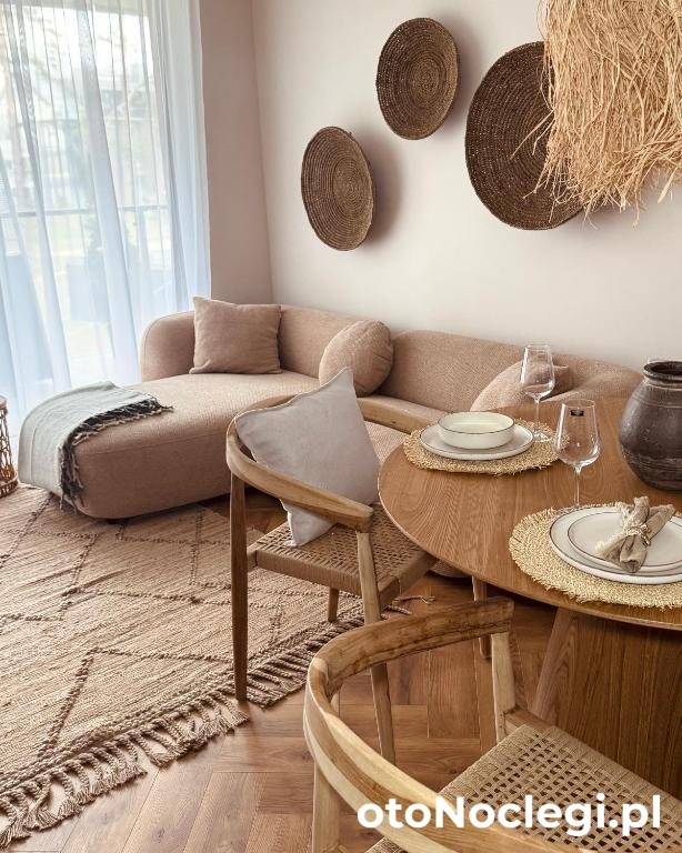 Jasne pomieszczenia  (1)