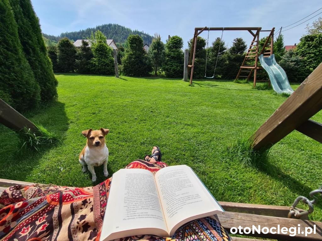 Pod klonem z Balią i Sauną (1)