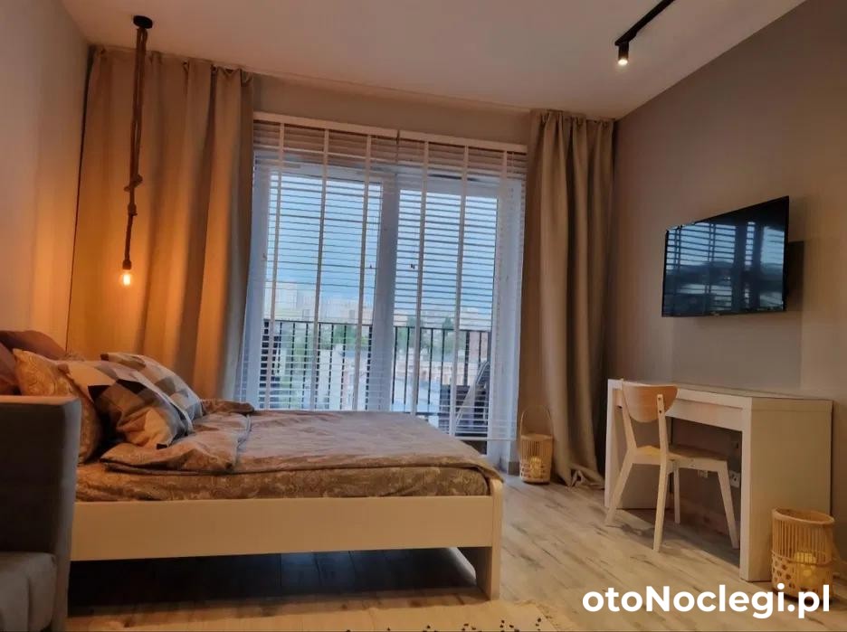 Apple Apartment, Łódź (1)