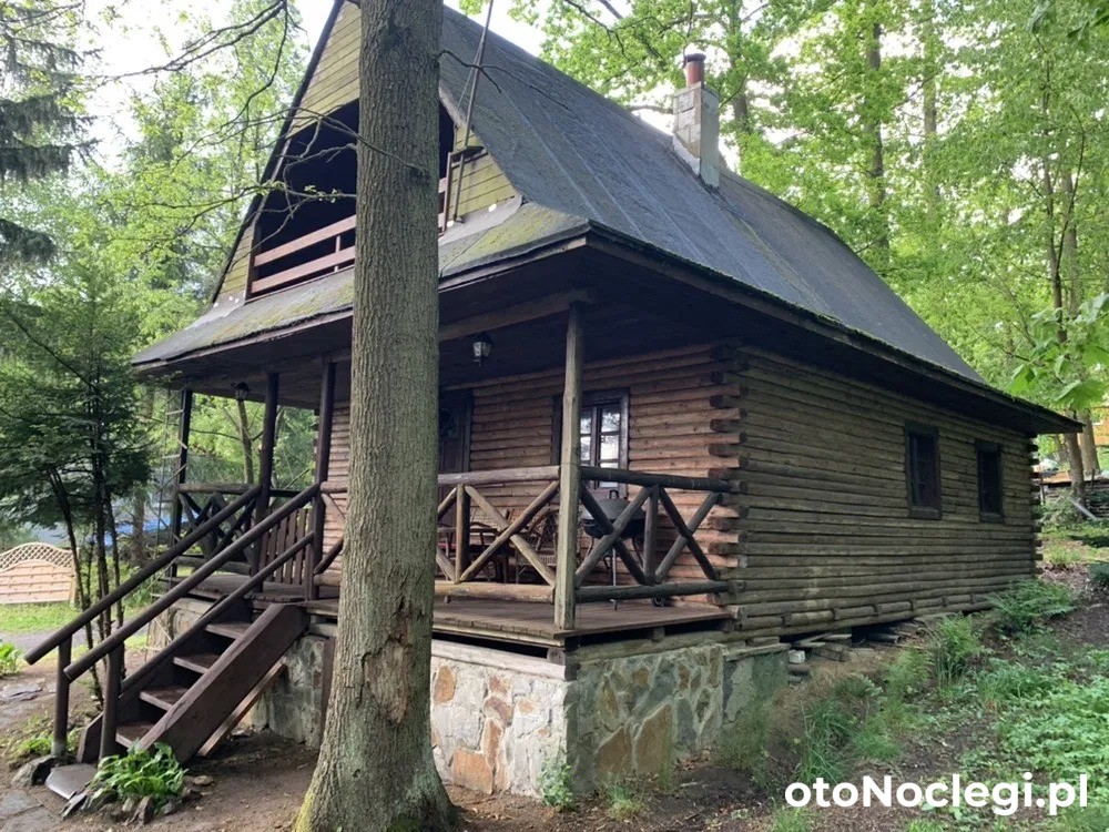 Leśniczówka nad Jeziorem Złotnickim (1)