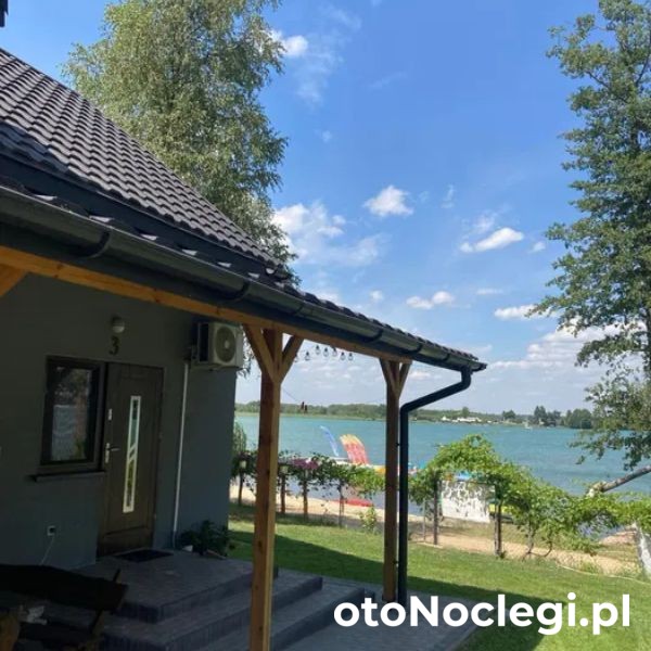 Domki z widokiem na jezioro
