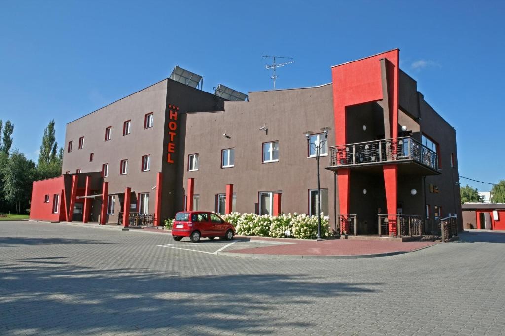 Hotel Altamira - Piotrków Trybunalski (1)