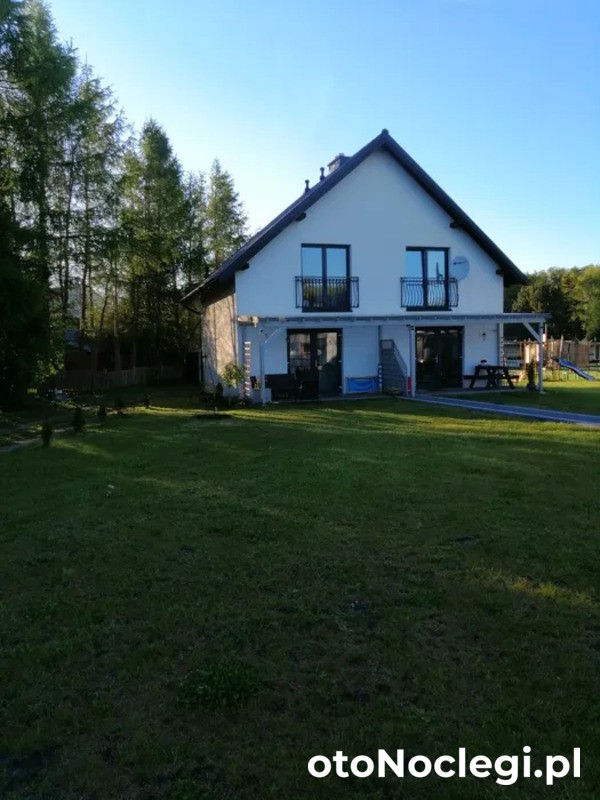 Domki apartamenty Białogóra